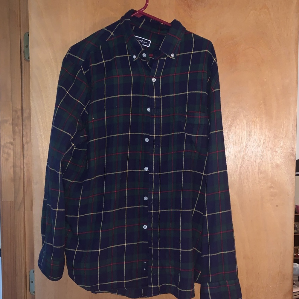 Plaid men’s shirt. Size XL